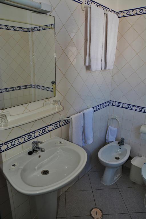 Residencial A Doca Hotel Faro Ngoại thất bức ảnh