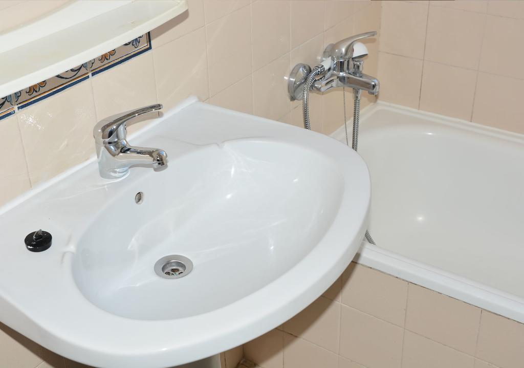 Residencial A Doca Hotel Faro Phòng bức ảnh